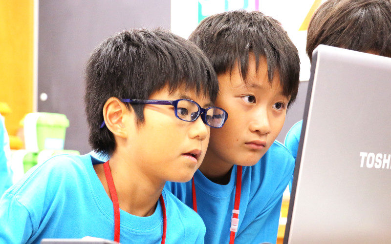 自立学習塾は岐阜の【ながらロボットプログラミング教室】まで～小学生が熱中するプログラミング～